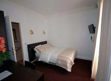La Boetie Hotel 2*