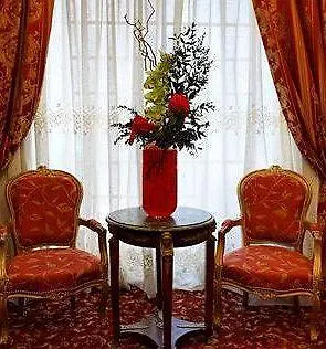 La Boetie Hotel 2*