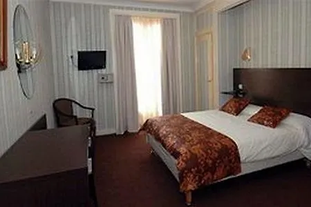 La Boetie Hotel